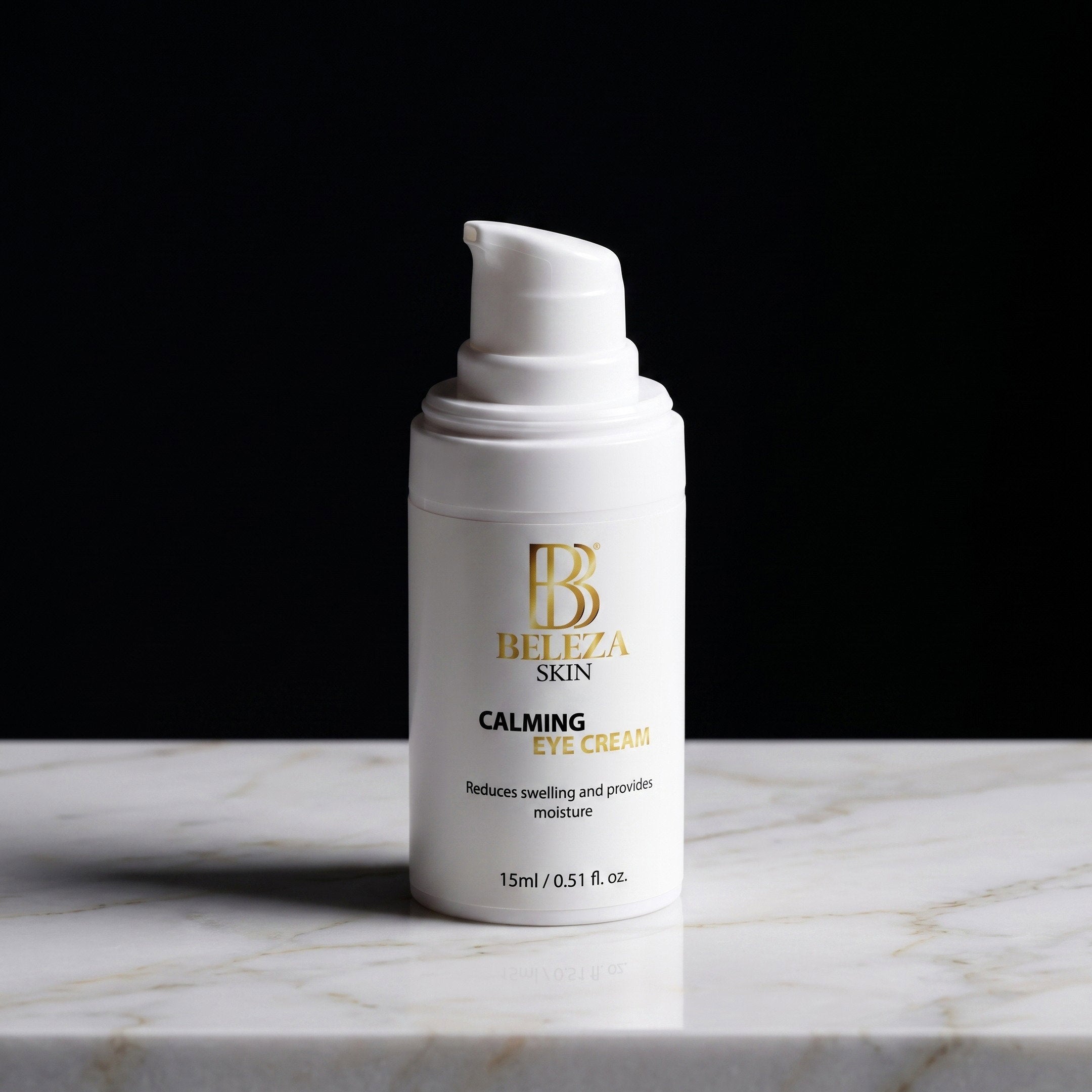 Creme de olhos calmante com 1% CBD e óleo de cânhamo para olheiras e bolsas
