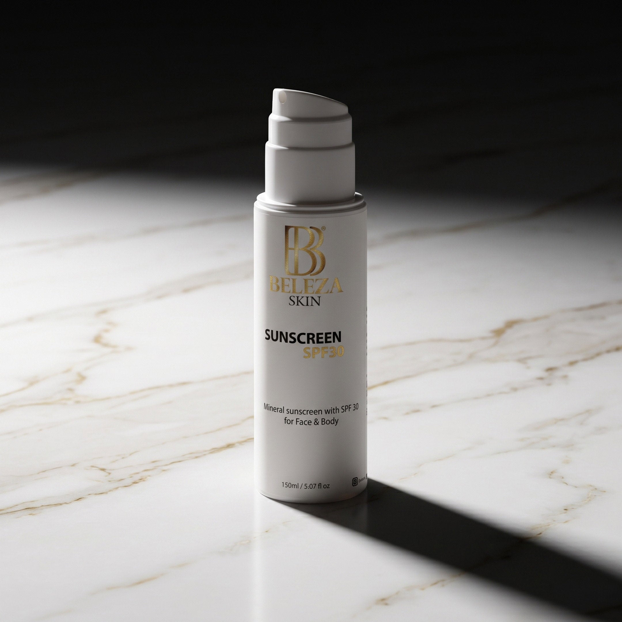 Mineralischer Sonnenschutz LSF 30 mit Zinkoxid, Aloe Vera und Sanddorn, wasserresistent
